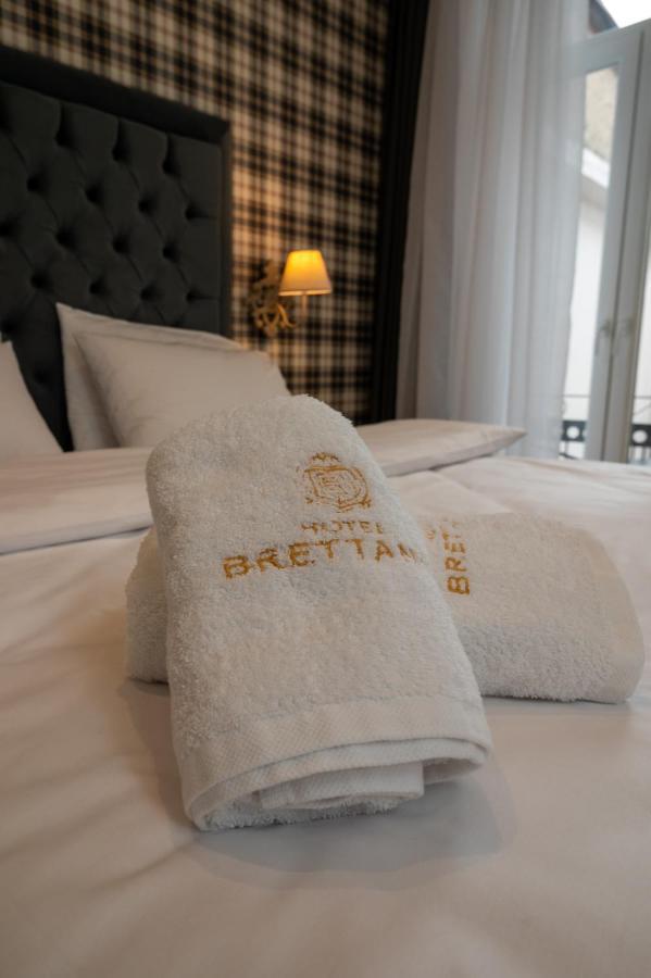 Brettania Hotel Янина Экстерьер фото