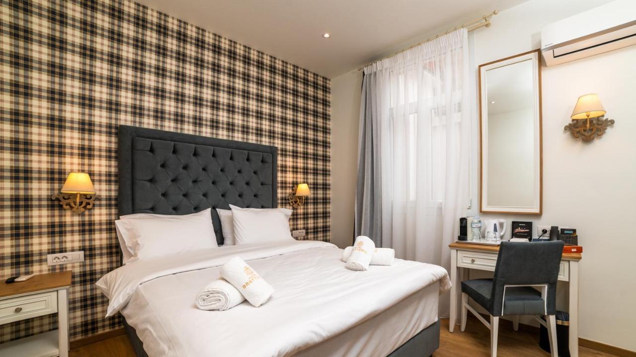 Brettania Hotel Янина Экстерьер фото